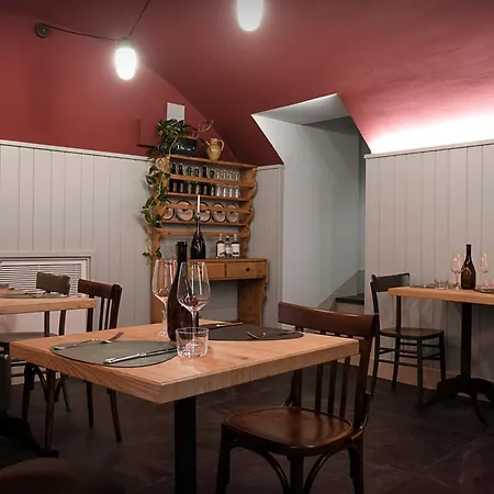 Passer Relais Bistrot Отель *
